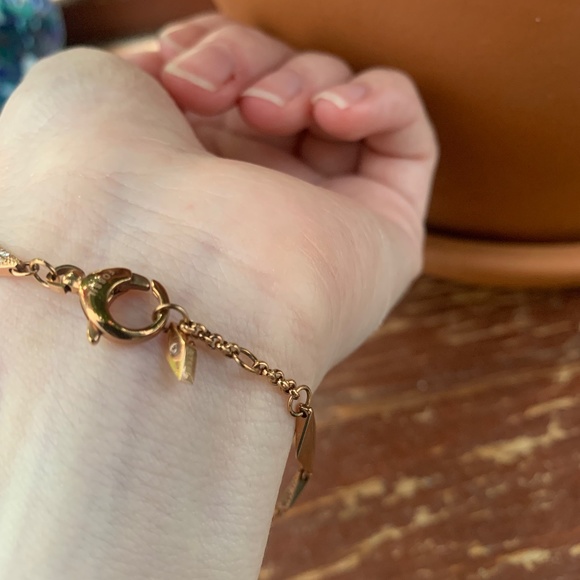 Fossil Rose Tone Reversible Bracelets - Picture 5 of 16